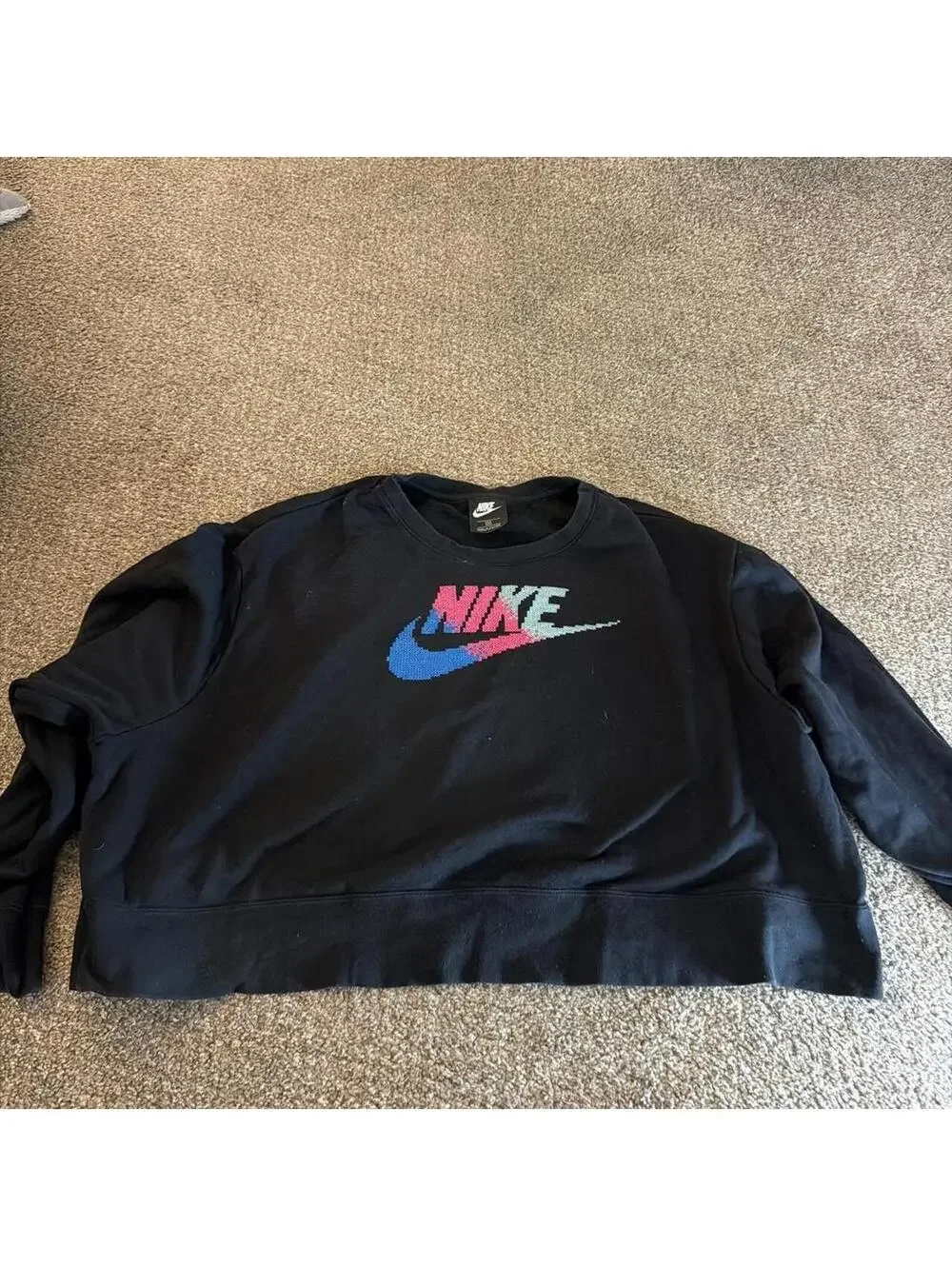 Nike Women's Black and Multi Sweatshirt